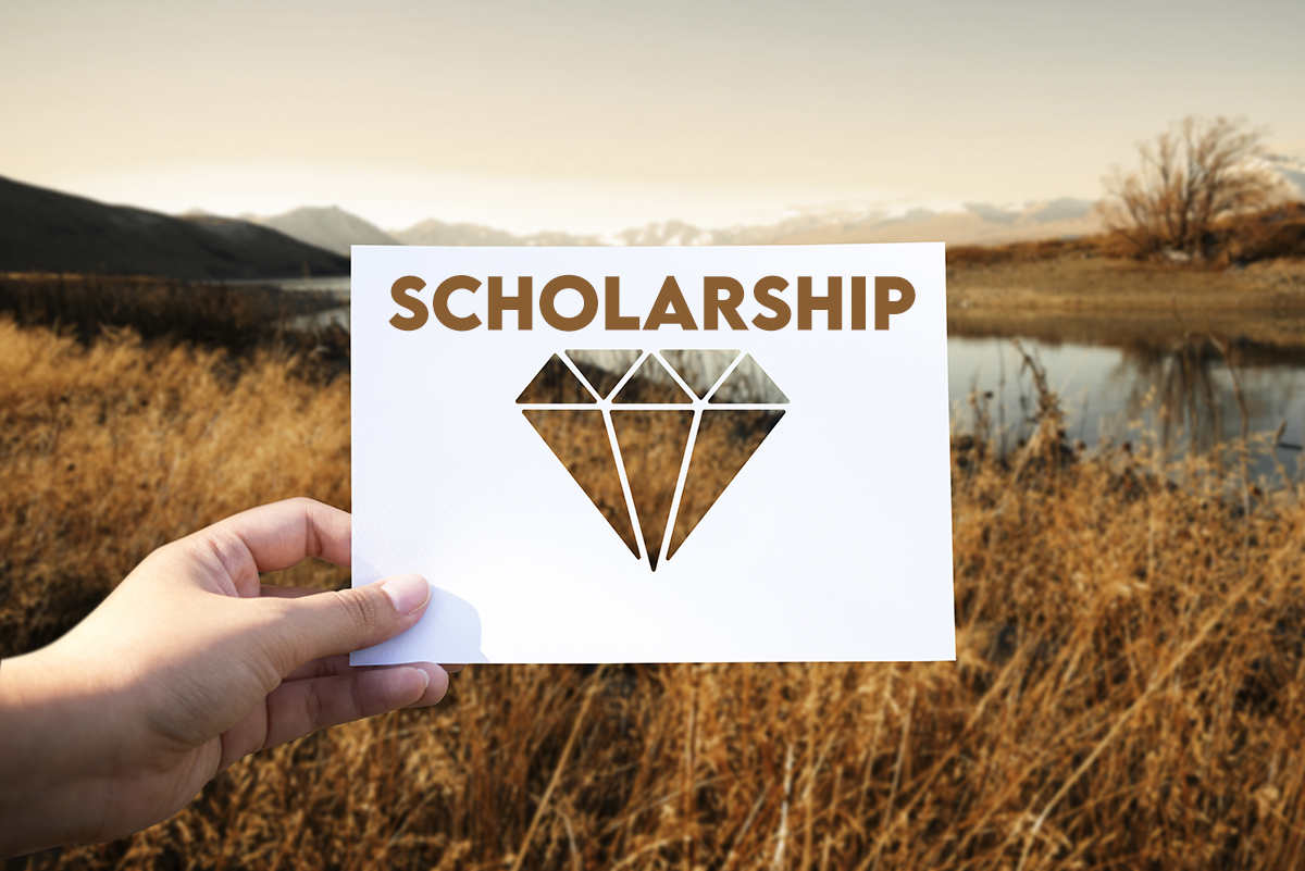 Empowering Future Gemologists: Jewelers Mutual® and GIA Launch Ron Harder Gemological Scholarship