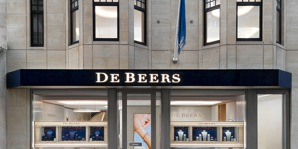 De Beers Suspends Production of Lab-Grown Diamonds for Jewelry