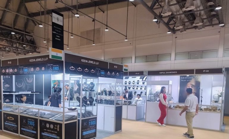 India Pavilion at the 54th Watch and Jewellery Show Middle East 2024, showcasing Indian jewellers' booths, diamond jewellery, fine gold, silver jewellery, gemstones, and pearls, inaugurated by H.E. H. H. Sheikh Abdullah Bin Salim Bin Sultan Al Qasimi.