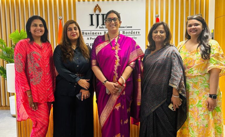 Smt. Smriti Irani engaging with women exporters at IJEX in Dubai.