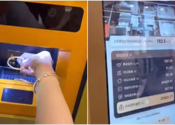 Gold ATM in Shanghai melting jewelry for instant cash