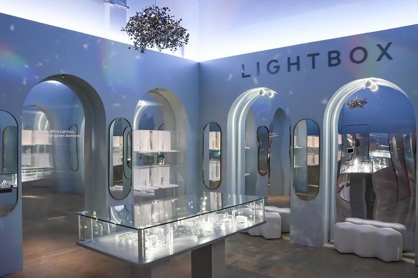 De Beers Winds Down Lightbox as It Refocuses on Natural Diamonds