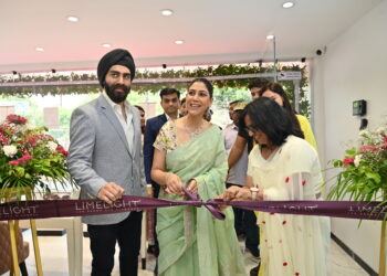 Sakshi Tanwar inaugurates Limelight Diamonds store in Gwalior