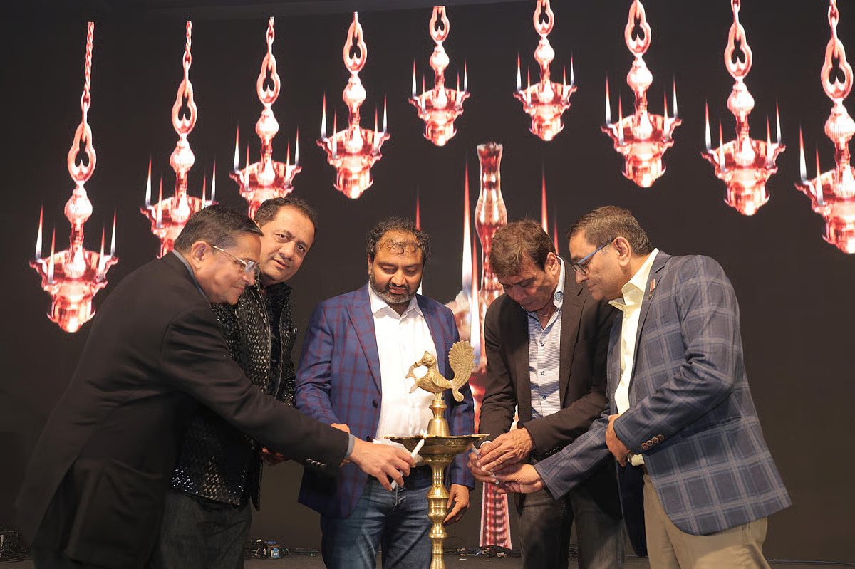 Celebrating 40 Years of Excellence: Kiran Gems Hosts a Grand Evening at Sahara Star