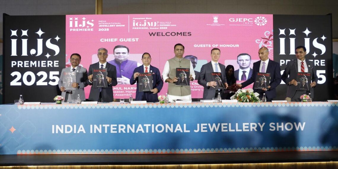 Maharashtra Assembly Speaker Rahul Narwekar inaugurates IIJS Premiere 2025 at JWCC