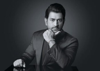 M.S. Dhoni Men of Platinum 'M.S.Dhoni Signature Edition'