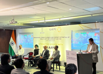 NITI Aayog and GJEPC host hybrid dialogue on jewellery exports at Bharat Diamond Bourse