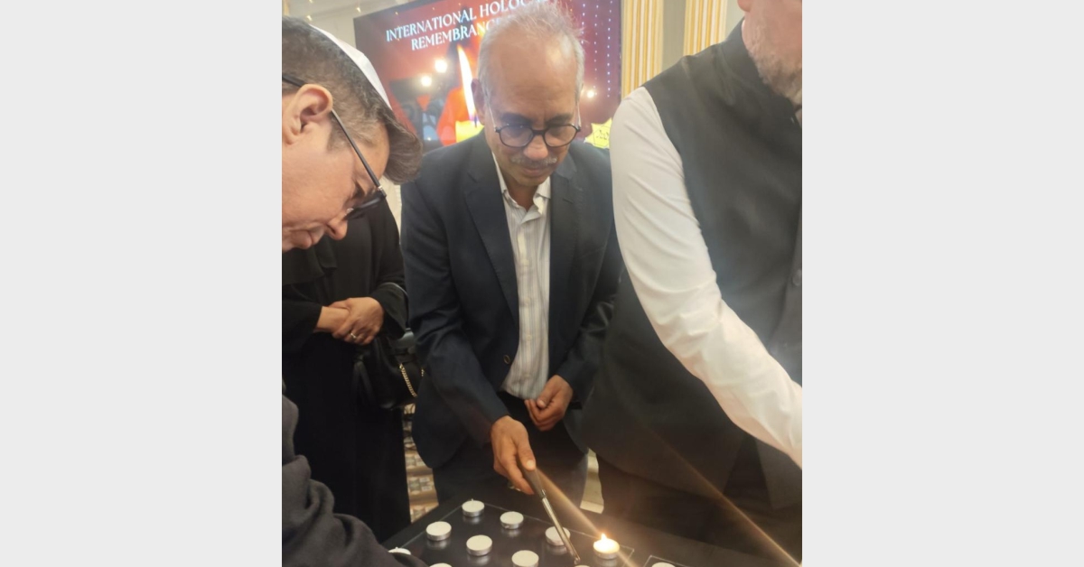 Mr. Mehul Shah, on behalf of BDB, led prayers and paid heartfelt respect to all Jewish victims of the Holocaust.