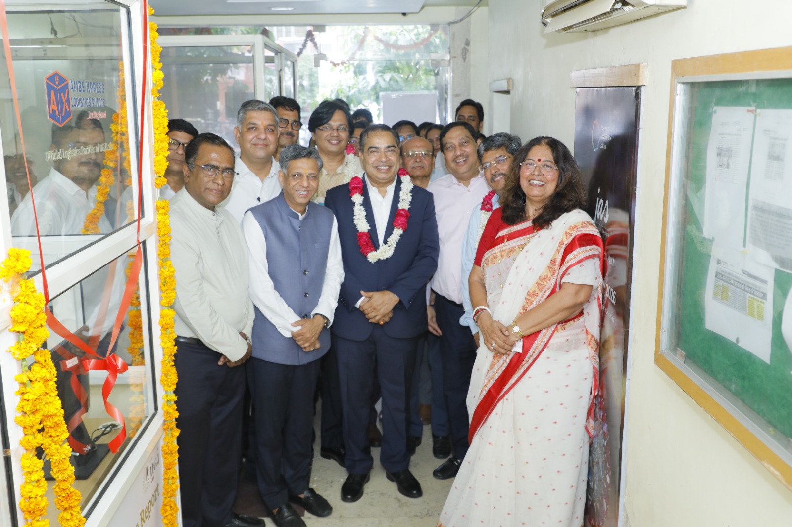 Industry representatives inaugurate the IIGJ Lab Collection Centre at the Jewellers Association of Jaipur in Johari Bazar, Jaipur.