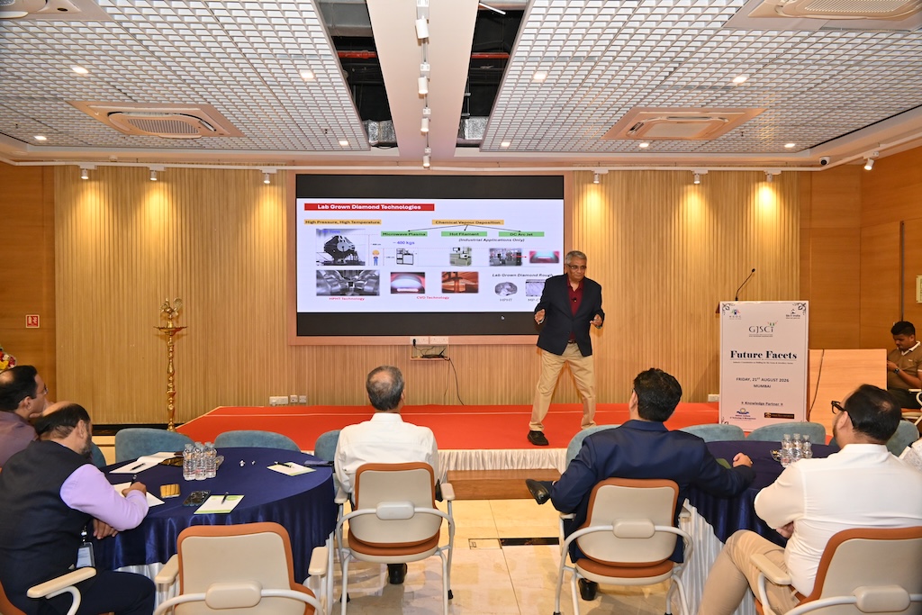 Industry leaders and experts at GJSCI Future Facets 2026 workshop in Mumbai discussing jewellery skilling and AI.