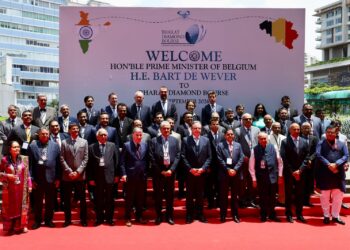 Belgian PM Bart De Wever Makes Historic First Visit to Bharat Diamond Bourse