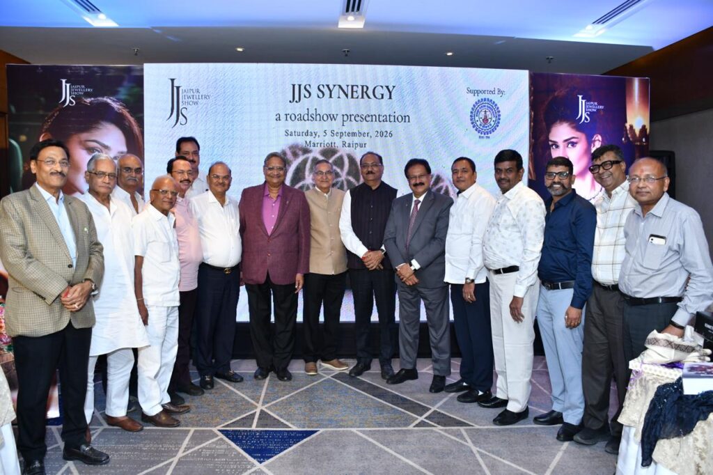 JJS 2026 leadership with Raipur Sarafa Association members during the Raipur roadshow